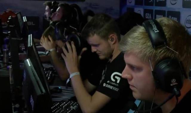 欧国联则为 欧国联则为